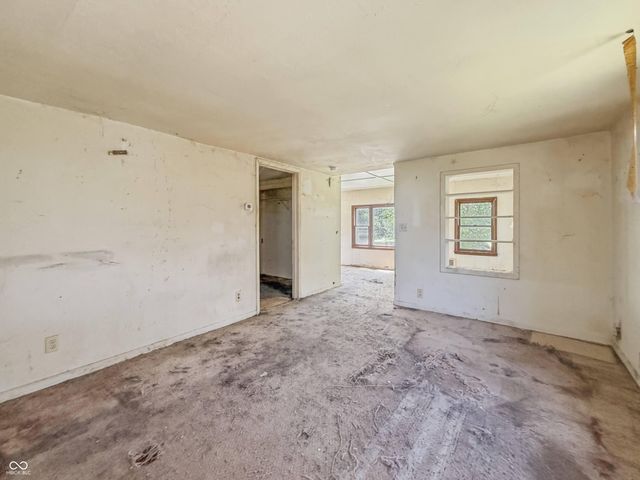 3317 S Lyons Avenue, Indianapolis, IN 46221