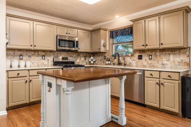 156 Ash Street, Delaware, OH 43015