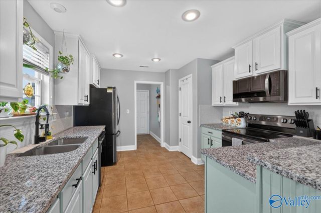 29669 Sarabella Lane, Harvest, AL 35749