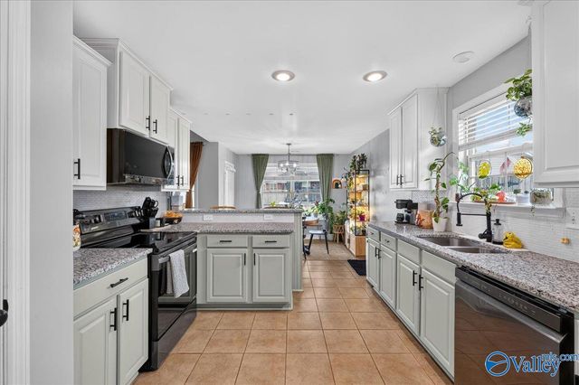 29669 Sarabella Lane, Harvest, AL 35749