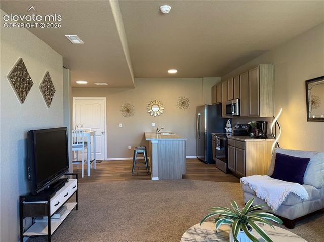 1730 Sandtoft Heights, Colorado Springs, CO 80951