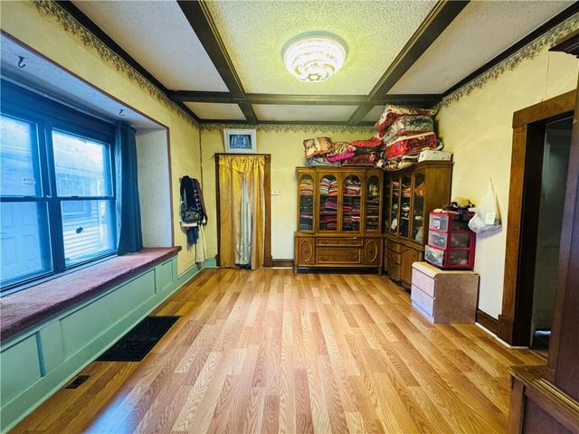 302 N Wheeling Avenue, Kansas City, MO 64123