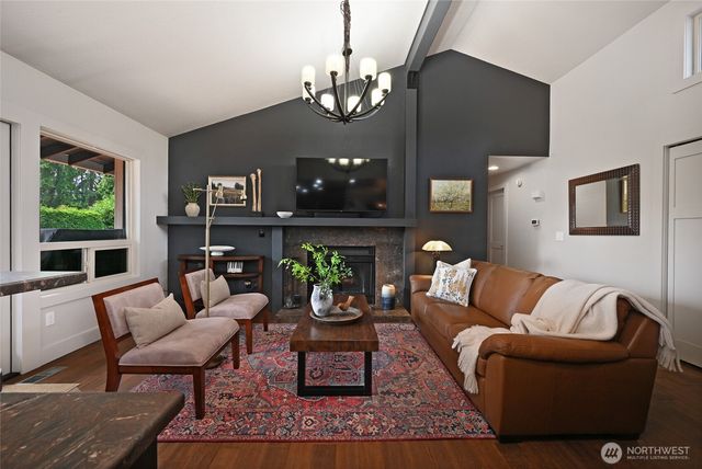 23926 106th Place W, Edmonds, WA 98020