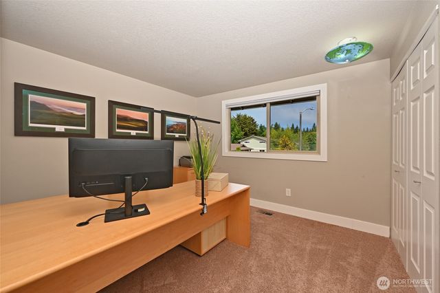 23926 106th Place W, Edmonds, WA 98020