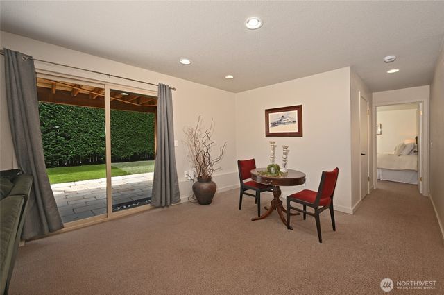 23926 106th Place W, Edmonds, WA 98020