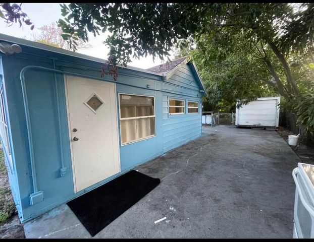 1905 Florida Street, Lake Worth Beach, FL 33460