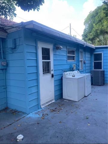 1905 Florida Street, Lake Worth Beach, FL 33460