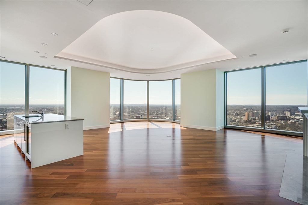 1 Dalton Street 4504, Boston, MA 02115