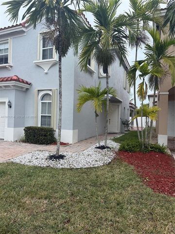 3951 NE 13th Dr, Homestead, FL 33033