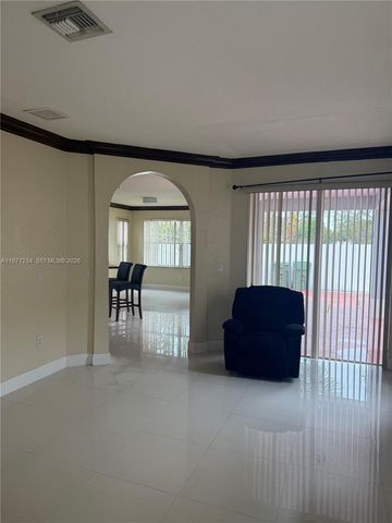 3951 NE 13th Dr, Homestead, FL 33033