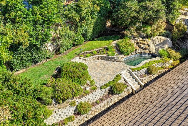 106 Woodview Ct, Folsom, CA 95630