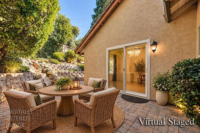 106 Woodview Ct, Folsom, CA 95630