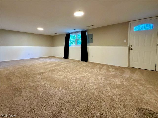 28096 Edgepark Drive, North Olmsted, OH 44070