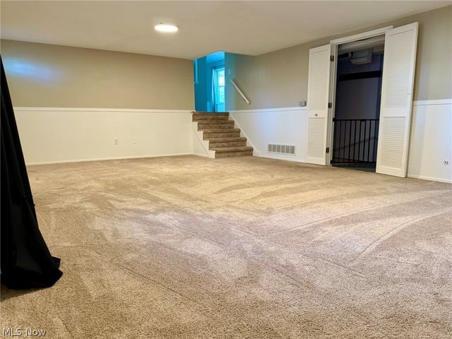 28096 Edgepark Drive, North Olmsted, OH 44070