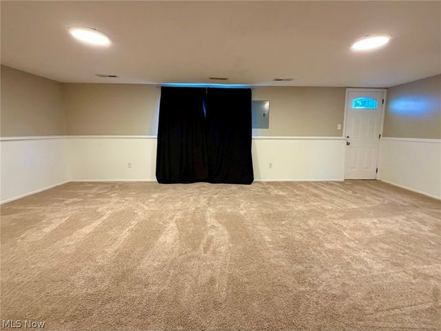 28096 Edgepark Drive, North Olmsted, OH 44070