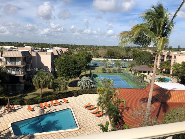 13120 SW 92nd Ave B-PH13, Miami, FL 33176
