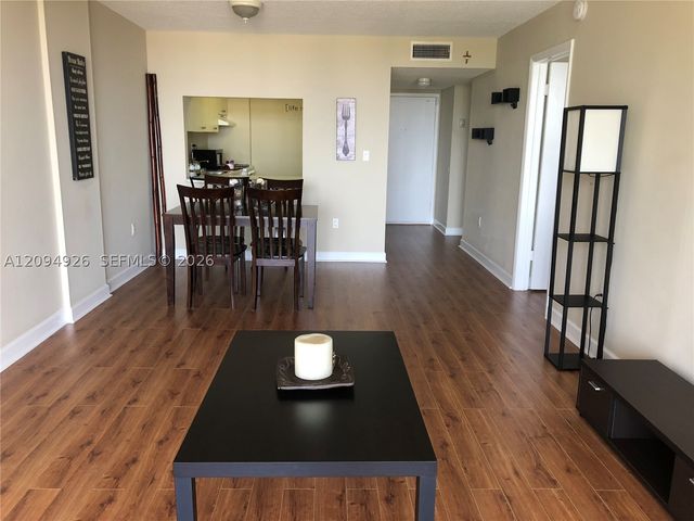 13120 SW 92nd Ave B-PH13, Miami, FL 33176