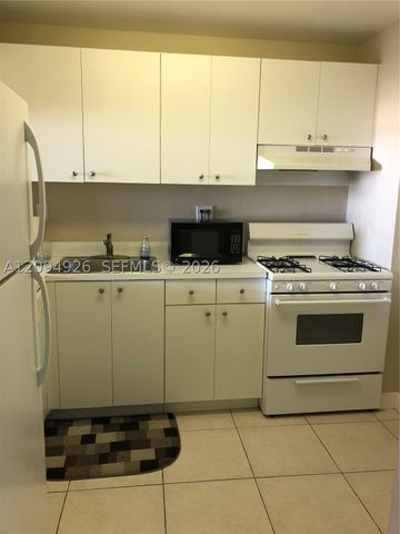 13120 SW 92nd Ave B-PH13, Miami, FL 33176