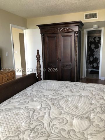 13120 SW 92nd Ave B-PH13, Miami, FL 33176