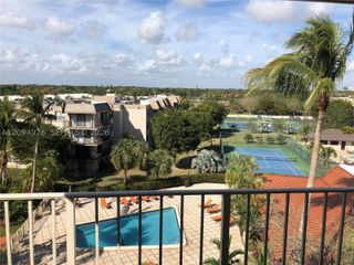 13120 SW 92nd Ave B-PH13, Miami, FL 33176