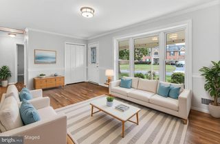 6824 CONSTANCE DR, Springfield, VA 22150