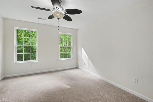 509 Alexia LN, Yorktown, VA 23690