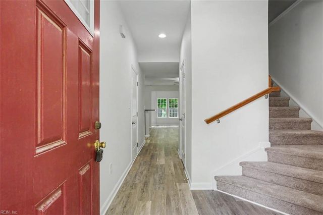 509 Alexia LN, Yorktown, VA 23690
