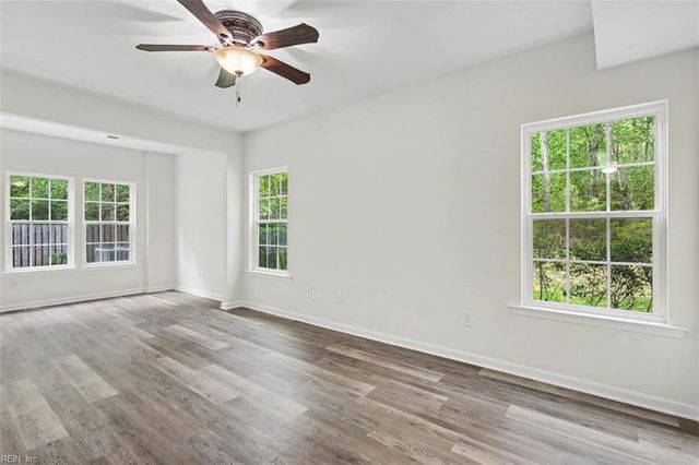 509 Alexia LN, Yorktown, VA 23690