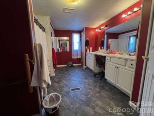 163 Barkley Drive, Mooresboro, NC 28114