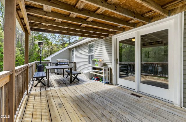 113 N Valley Drive, Louisburg, NC 27549