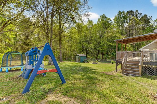 113 N Valley Drive, Louisburg, NC 27549