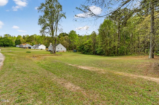 113 N Valley Drive, Louisburg, NC 27549