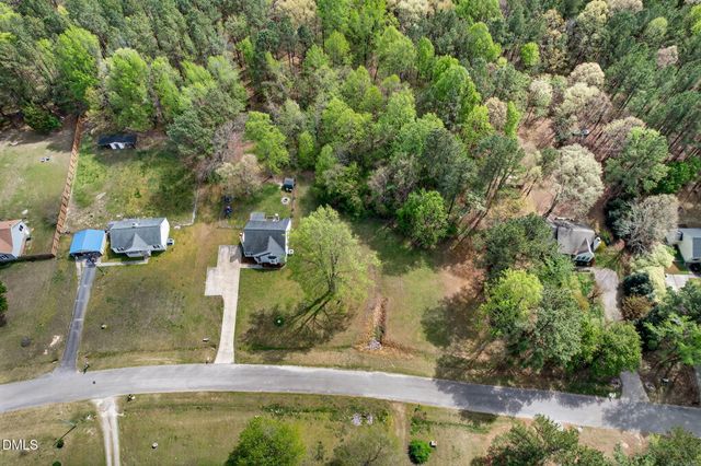 113 N Valley Drive, Louisburg, NC 27549