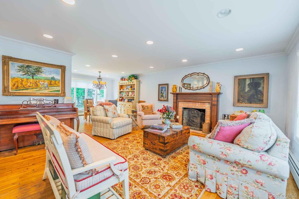 19 Howland Road, East Rockaway, NY 11518 — photo 5