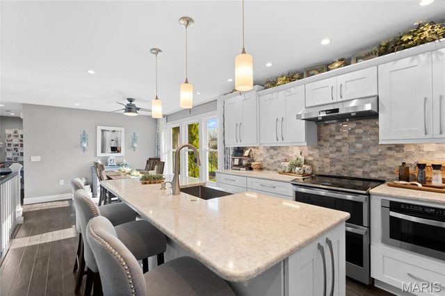 1005 Bradington Court, Columbia, IL 62236