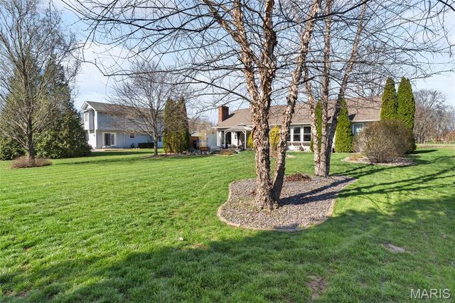 1005 Bradington Court, Columbia, IL 62236