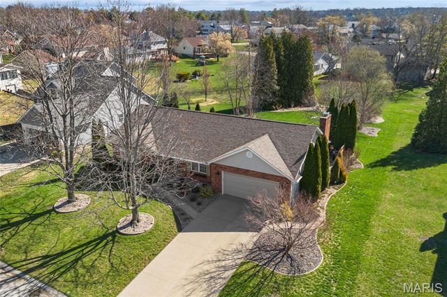 1005 Bradington Court, Columbia, IL 62236