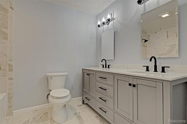 6342 Restwood Drive, Linden, MI 48451
