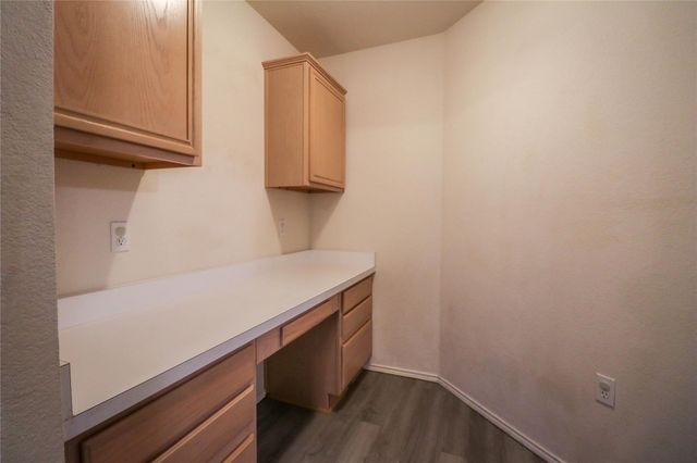 2004 Lennox Lane, Arlington, TX 76018