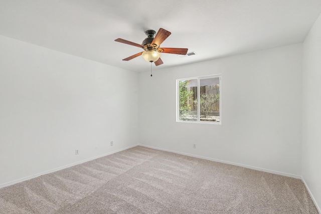 616 Valley Meadows Drive NE, Rio Rancho, NM 87144