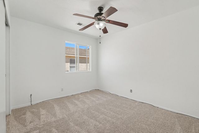 616 Valley Meadows Drive NE, Rio Rancho, NM 87144