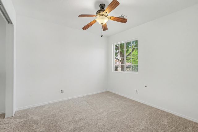 616 Valley Meadows Drive NE, Rio Rancho, NM 87144