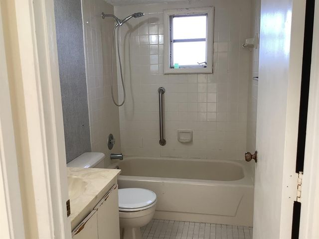 7730 NW 50th Street Unit 510, Lauderhill, FL 33351