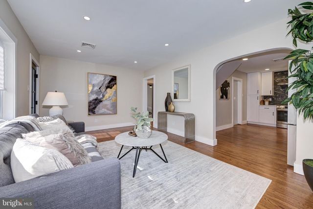 1500 OAK AVENUE, Haddon Heights, NJ 08035
