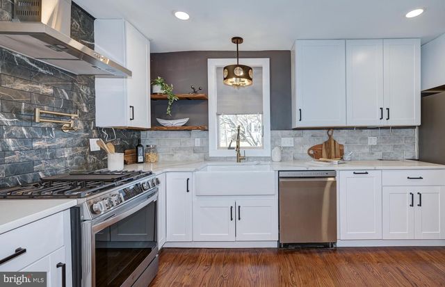 1500 OAK AVENUE, Haddon Heights, NJ 08035