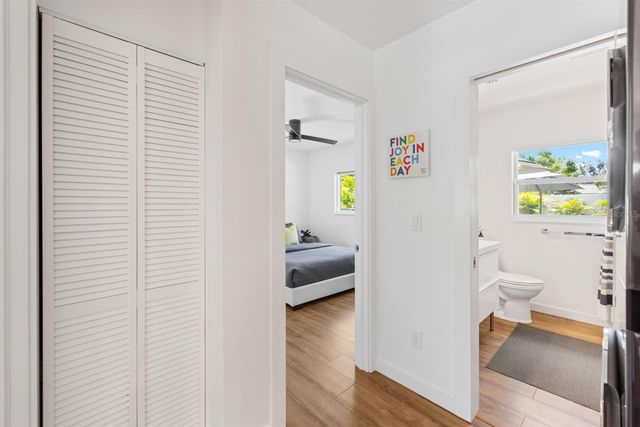 2160 SUNNYSIDE PLACE, Sarasota, FL 34239