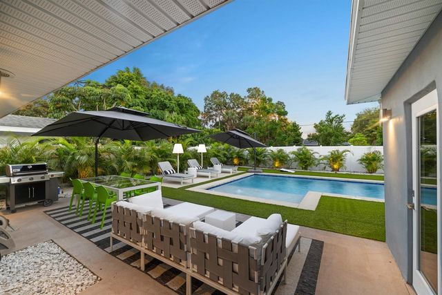 2160 SUNNYSIDE PLACE, Sarasota, FL 34239