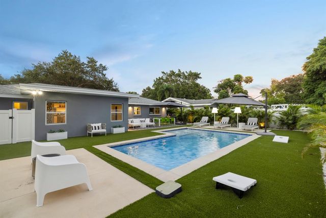 2160 SUNNYSIDE PLACE, Sarasota, FL 34239