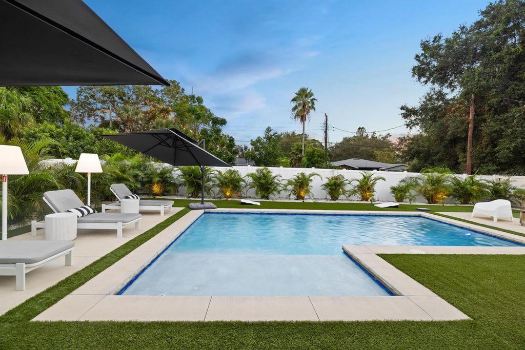 2160 SUNNYSIDE PLACE, Sarasota, FL 34239