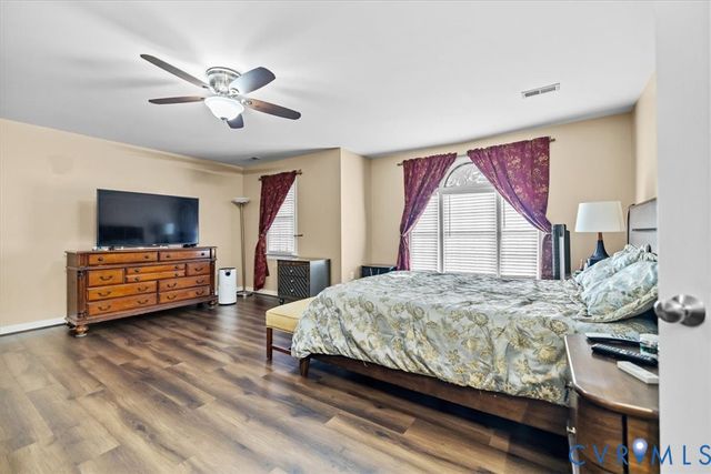 2909 Laurel Woods Ln, Richmond, VA 23233